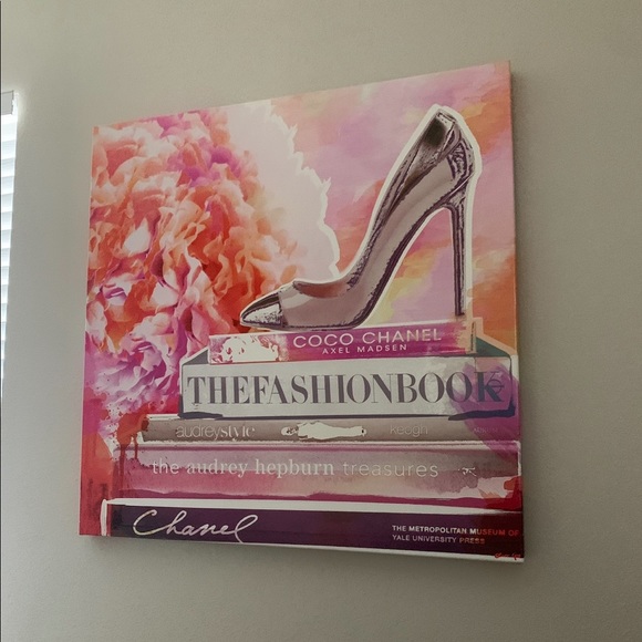 Oliver gal glam wall art